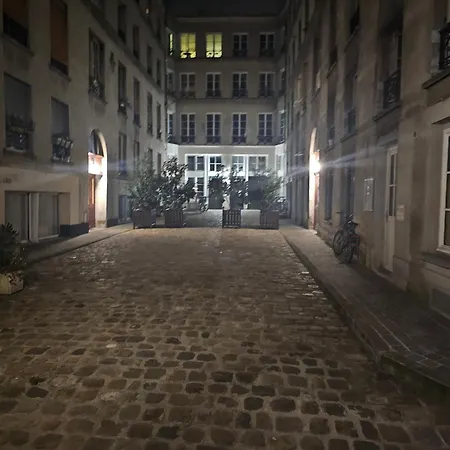 50 M2